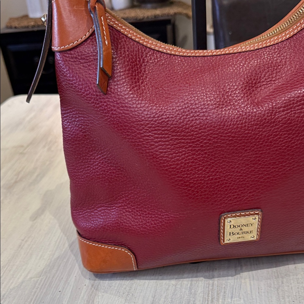 RARE Y2K Vintage Dooney & Bourke Red and Tan Pebbled Leather Hobo. EUC - Picture 4 of 16